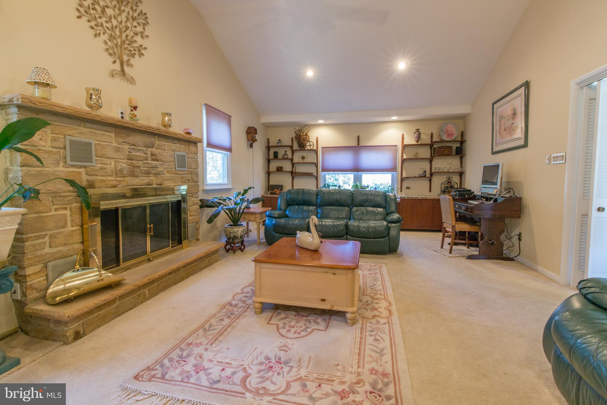 647 Baeder Road Jenkintown, PA 19046 - Photo 12 of 38 Gallery Image 12