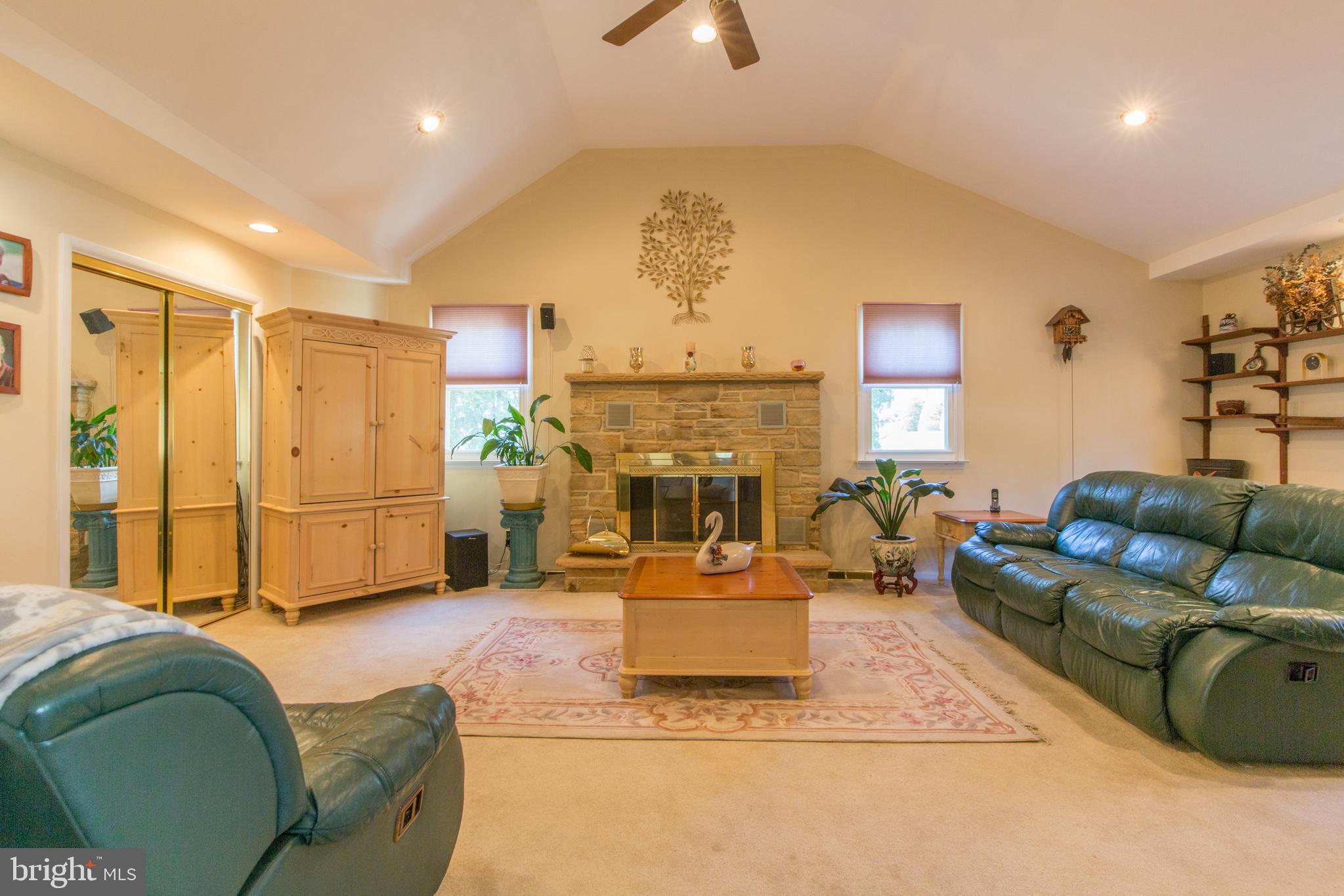 647 Baeder Road Jenkintown, PA 19046 - Photo 13 of 38 Gallery Image 13