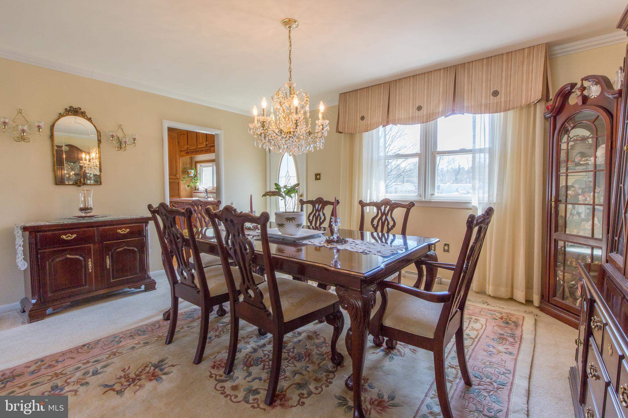 647 Baeder Road Jenkintown, PA 19046 - Photo 9 of 38 Gallery Image 9