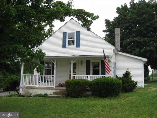 855 Longs Gap Road Carlisle, PA 17013 - Photo 1 of 12 Gallery Image 1