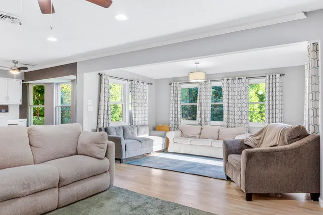 $399,900 | 5227 Lawana Lane, Hixson, TN 37343