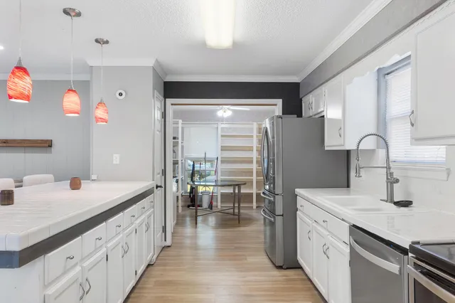 $399,900 | 5227 Lawana Lane, Hixson, TN 37343