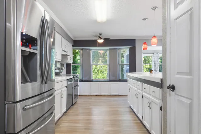 $399,900 | 5227 Lawana Lane, Hixson, TN 37343