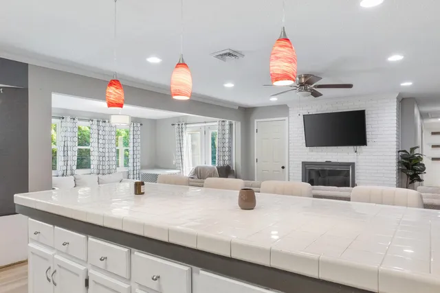 $399,900 | 5227 Lawana Lane, Hixson, TN 37343