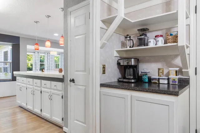 $399,900 | 5227 Lawana Lane, Hixson, TN 37343