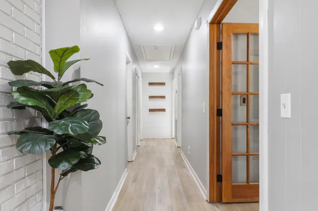 $399,900 | 5227 Lawana Lane, Hixson, TN 37343