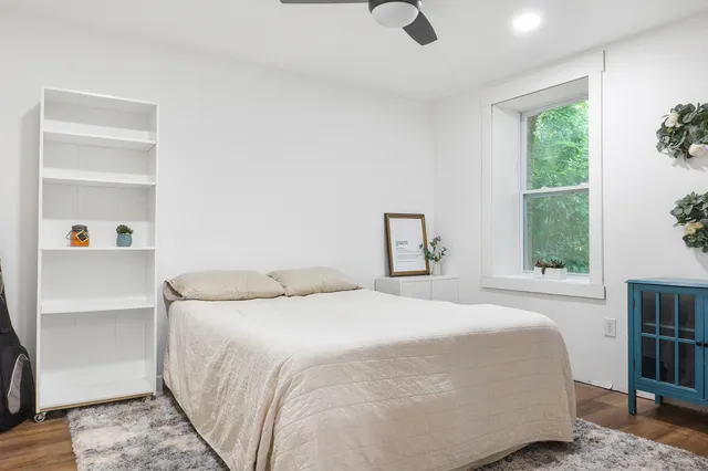 $399,900 | 5227 Lawana Lane, Hixson, TN 37343