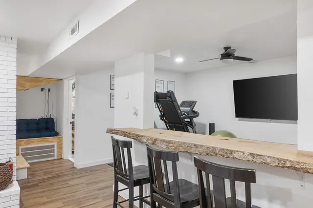 $399,900 | 5227 Lawana Lane, Hixson, TN 37343