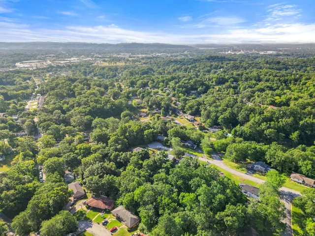 $399,900 | 5227 Lawana Lane, Hixson, TN 37343