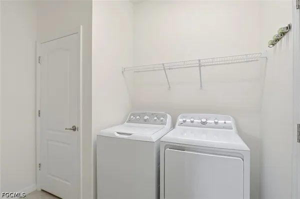 $2,350 | 14228 Vindel Circle, Fort Myers, FL 33905