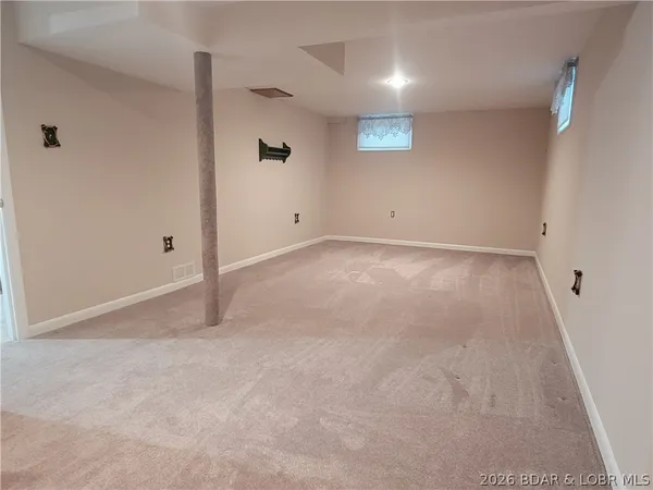 $285,000 | 410 Gregory Boulevard, Tipton, MO 65081