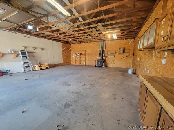 $285,000 | 410 Gregory Boulevard, Tipton, MO 65081