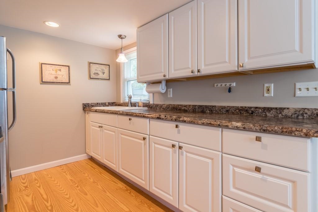 6 Willow Lane Hampton, NH 03842 - Photo 11 of 14