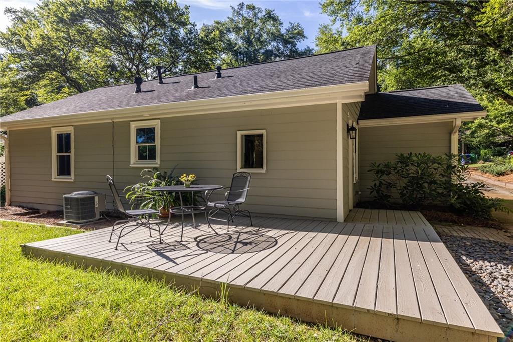 660 Scott Circle Decatur, GA 30033 - Photo 28 of 40