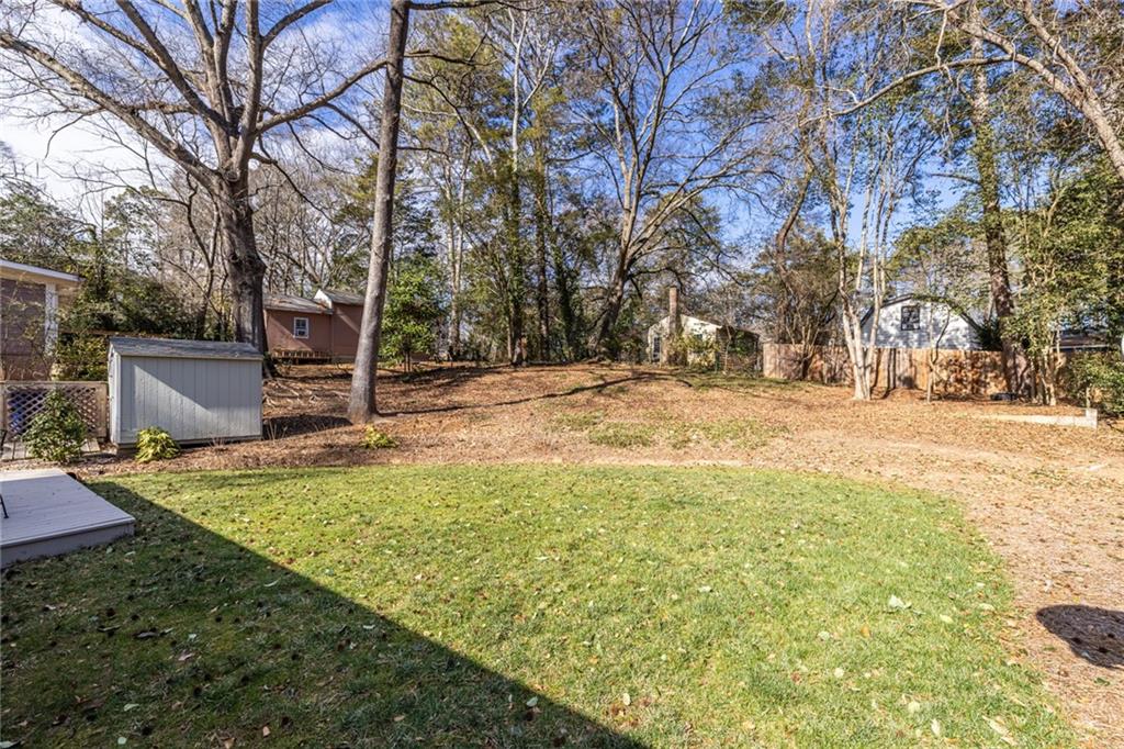 660 Scott Circle Decatur, GA 30033 - Photo 30 of 40