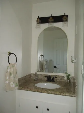 $379,900 | 2125 Harris Avenue, Sacramento, CA 95838