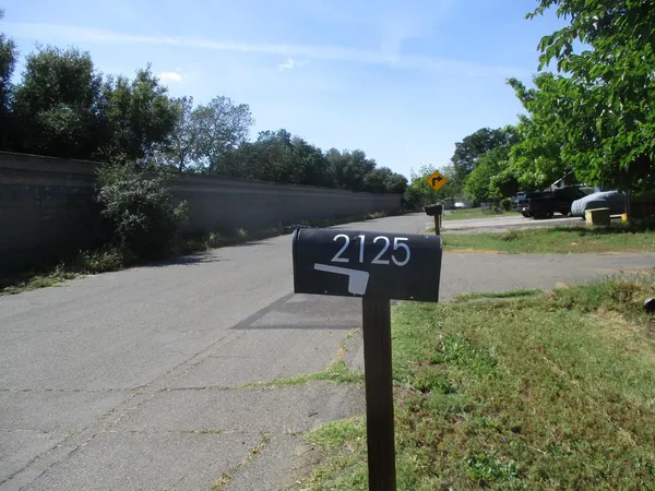 $379,900 | 2125 Harris Avenue, Sacramento, CA 95838