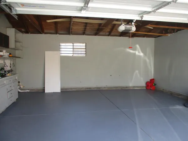 $379,900 | 2125 Harris Avenue, Sacramento, CA 95838