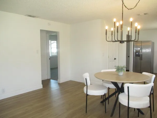 $379,900 | 2125 Harris Avenue, Sacramento, CA 95838