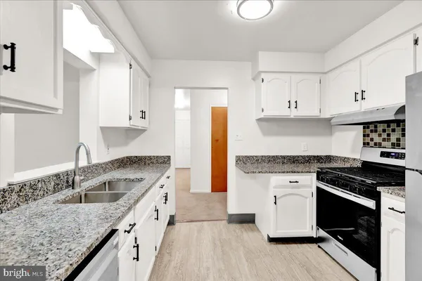 $1,650 | 1801 Cambridge Avenue, Unit C21, Wyomissing, PA 19610