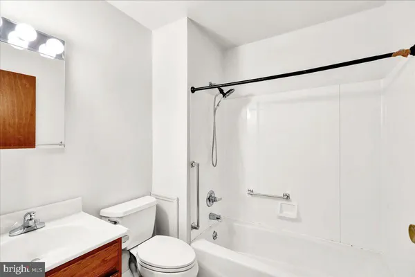 $1,650 | 1801 Cambridge Avenue, Unit C21, Wyomissing, PA 19610