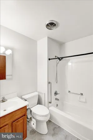 $1,650 | 1801 Cambridge Avenue, Unit C21, Wyomissing, PA 19610