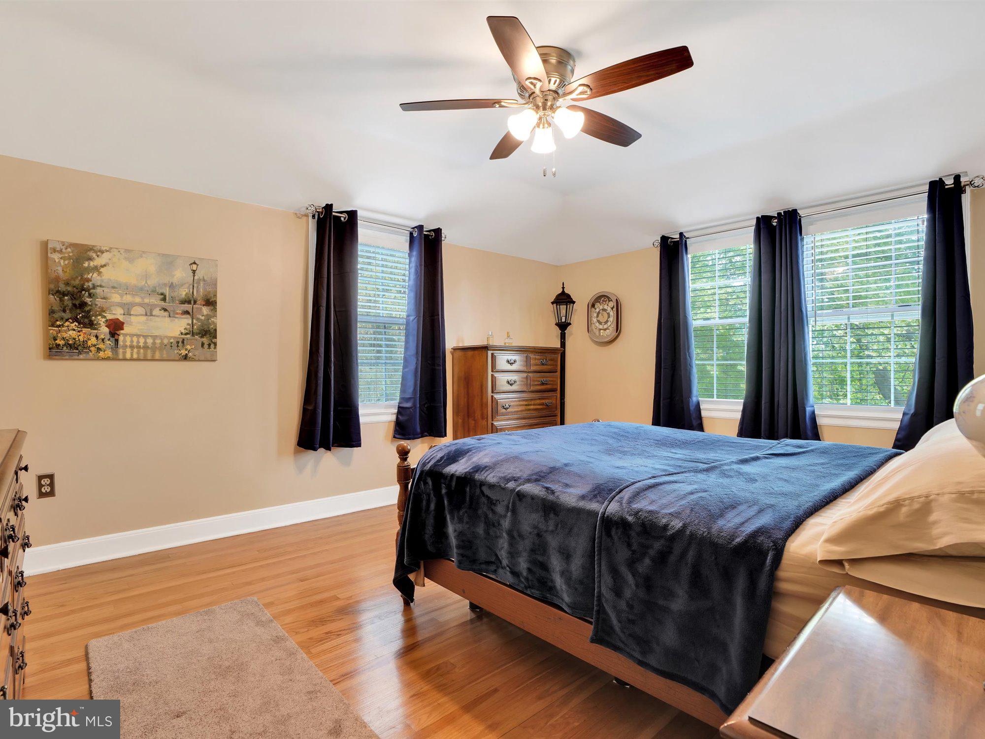 200 Country Club Road York, PA 17403 - Photo 13 of 22 Upstairs bedroom 2a