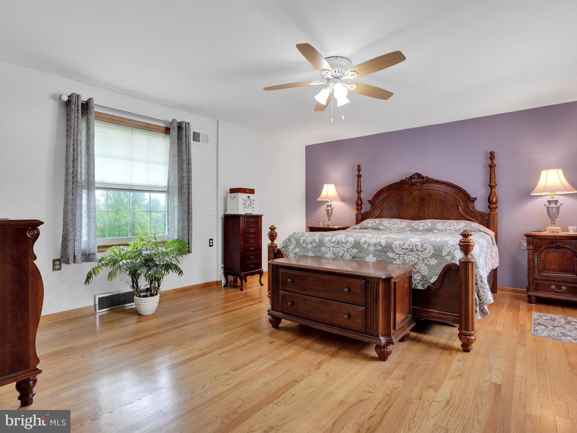 200 Country Club Road York, PA 17403 - Photo 16 of 22 Master bedroom 1