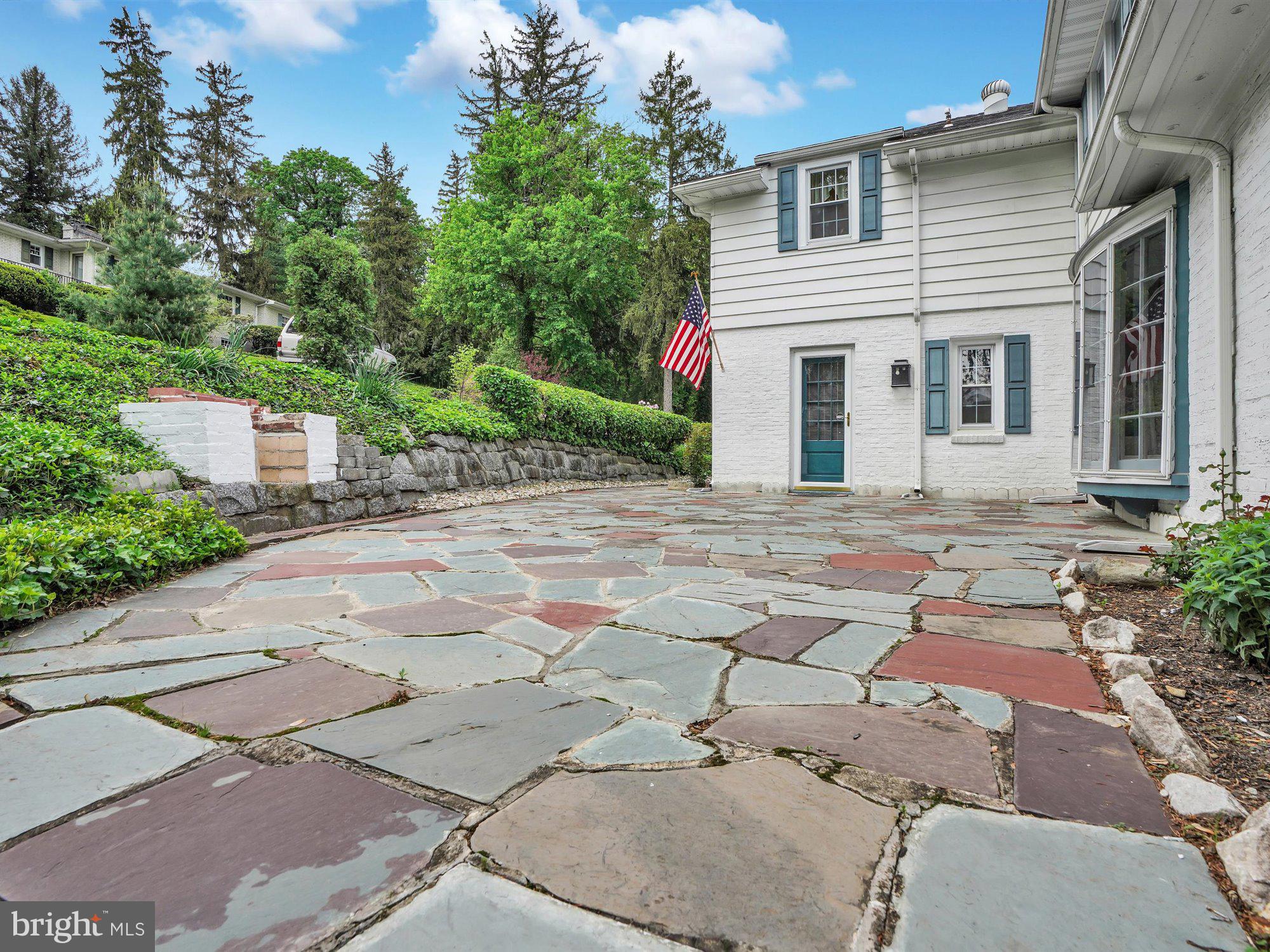 200 Country Club Road York, PA 17403 - Photo 19 of 22 Flagstone Patio