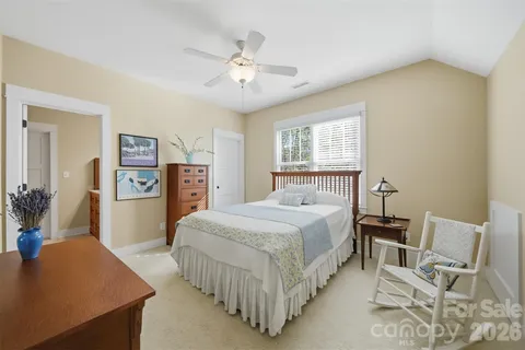 $1,289,900 | 2748 Trent Drive Northeast, Conover, NC 28613