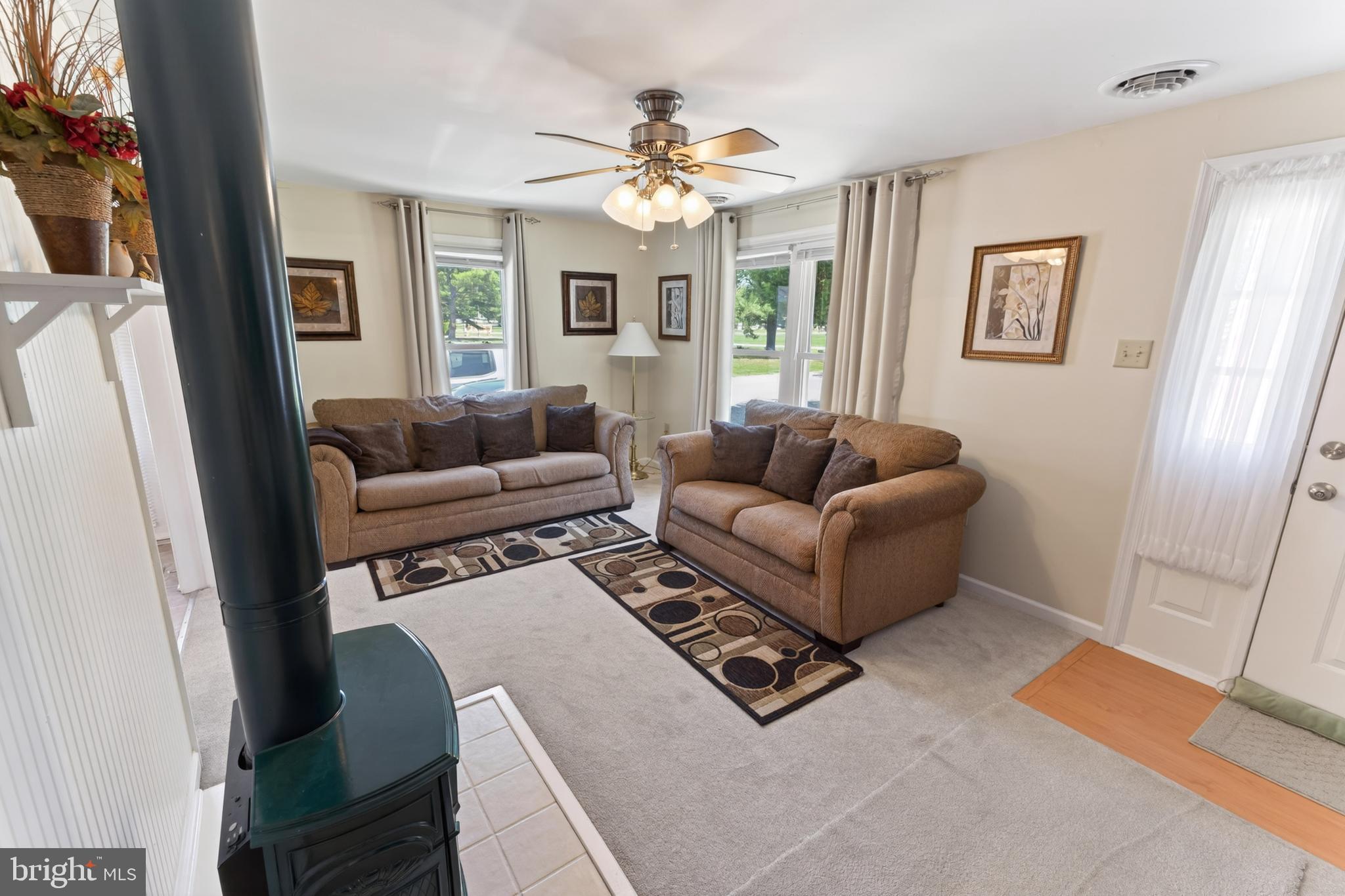 5440 Moose Lodge Road Cambridge, MD 21613 - Photo 7 of 63 Living Room