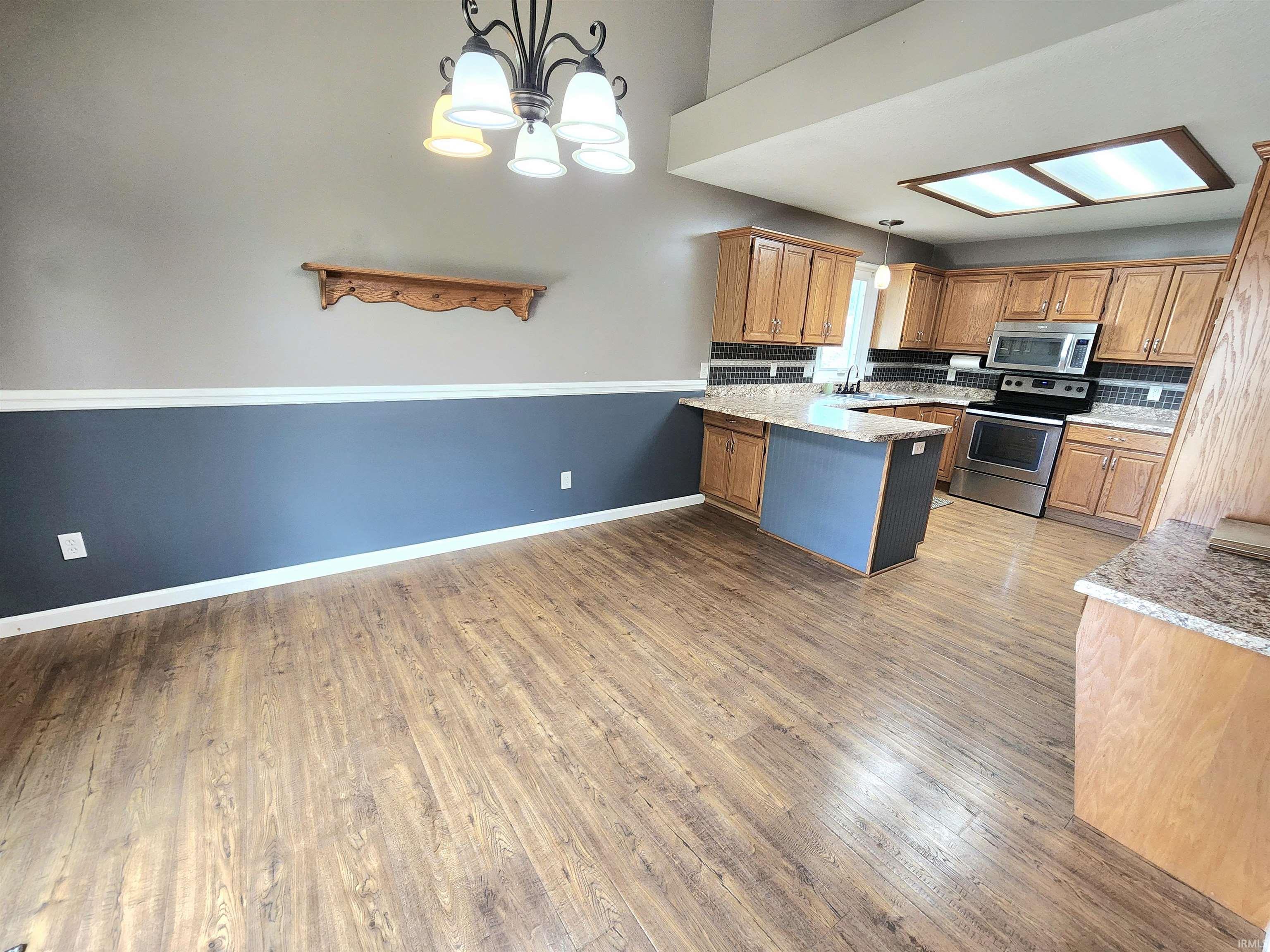 9421 Mill Ridge Run Fort Wayne, IN 46835 - Photo 6 of 27