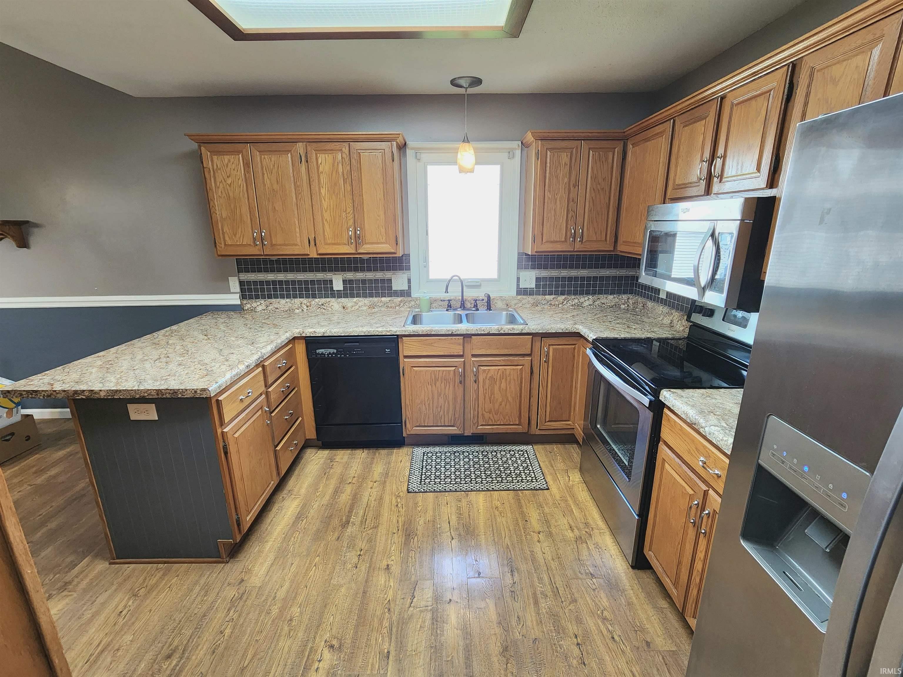 9421 Mill Ridge Run Fort Wayne, IN 46835 - Photo 9 of 27