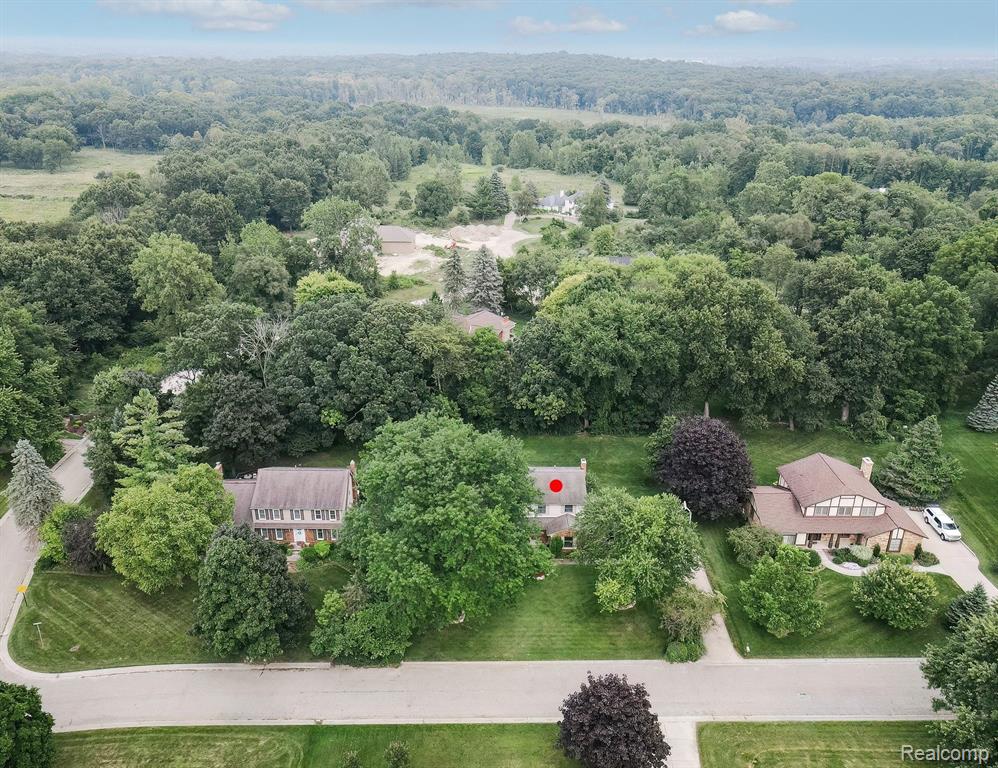 5173 Aintree Road Rochester, MI 48306 - Photo 42 of 47