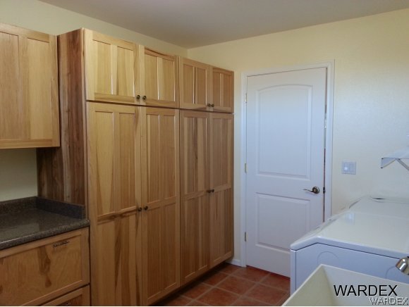 1566 South Eden Road Golden Valley, AZ 86413 - Photo 9 of 22 Pantry Laundry Room