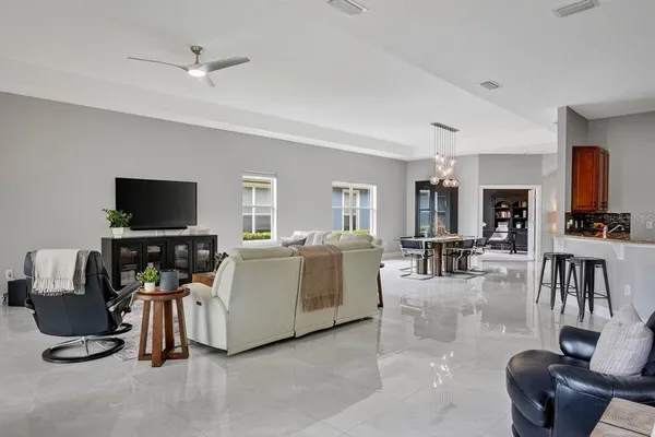 $599,999 | 1204 Draycott Street, Ormond Beach, FL 32174