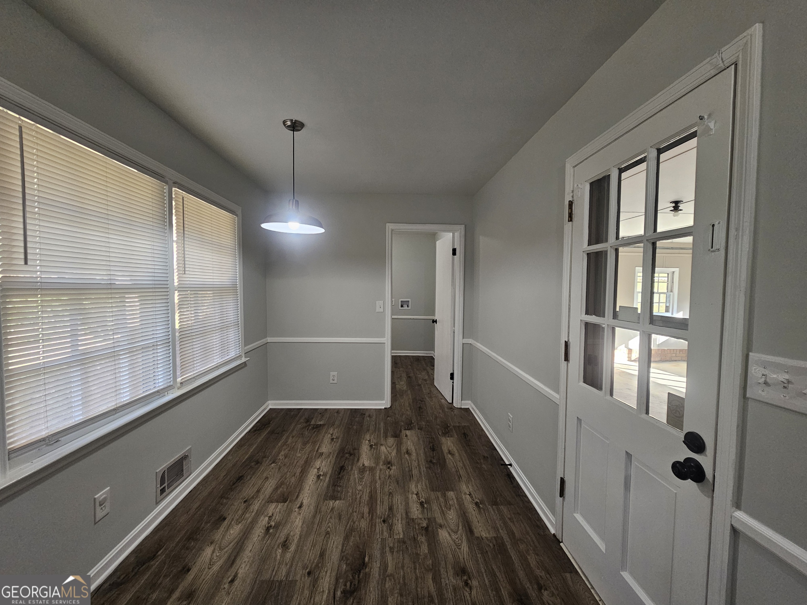 3750 Citation Drive Decatur, GA 30034 - Photo 23 of 44 a view of hallway with windows