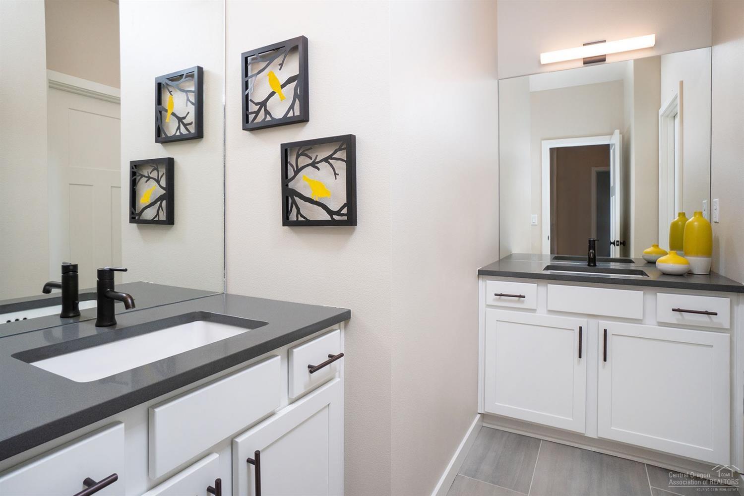 63129 Iner Loop Bend, OR 97701 - Photo 18 of 19 Additional Photo