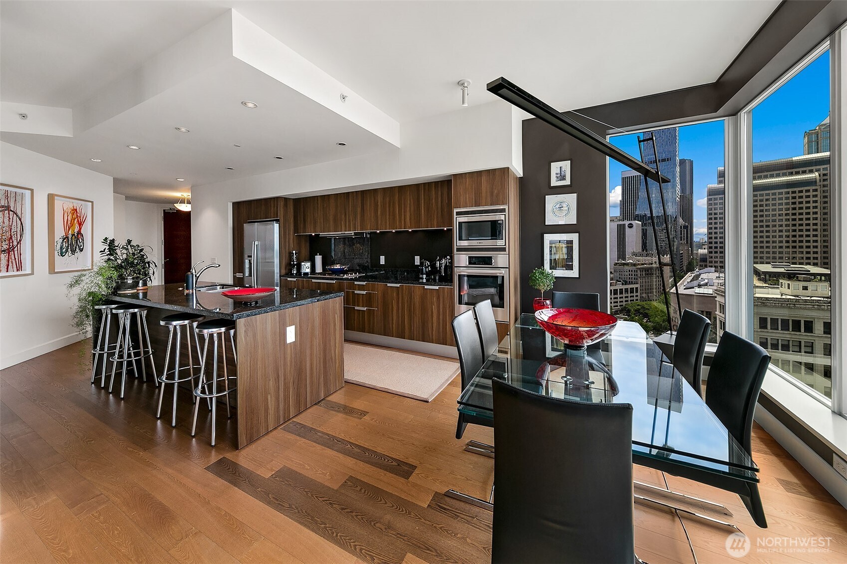 1920 4th Avenue, Unit 1702 Seattle, WA 98101 - Photo 22 of 38