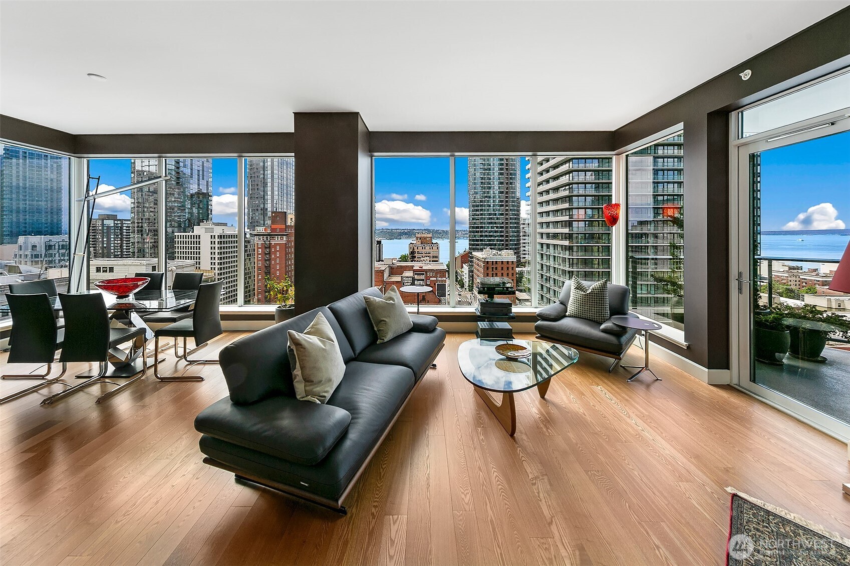 1920 4th Avenue, Unit 1702 Seattle, WA 98101 - Photo 25 of 38