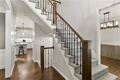 $750,000 | 5255 West 129th Terrace, Leawood, KS 66209