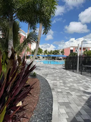 $2,000 | 132 Newport I, Unit 132, Deerfield Beach, FL 33442