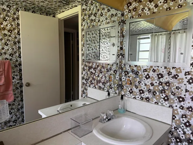 $2,000 | 132 Newport I, Unit 132, Deerfield Beach, FL 33442