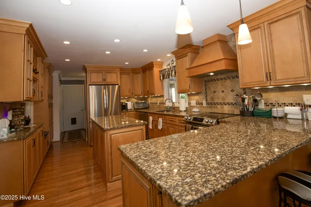 $485,000 | 104 Oxford Court, West End, NC 27376