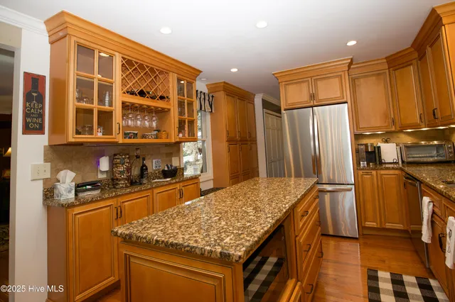 $485,000 | 104 Oxford Court, West End, NC 27376