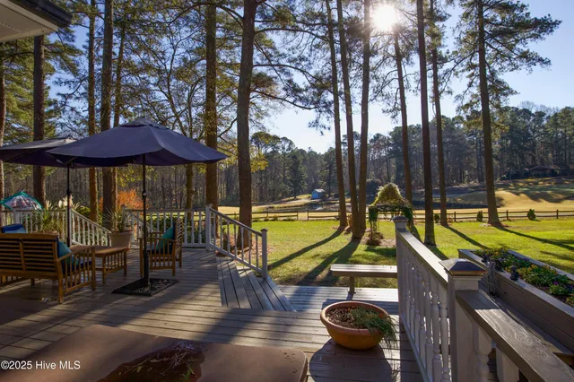 $485,000 | 104 Oxford Court, West End, NC 27376