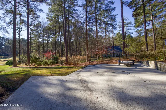 $485,000 | 104 Oxford Court, West End, NC 27376