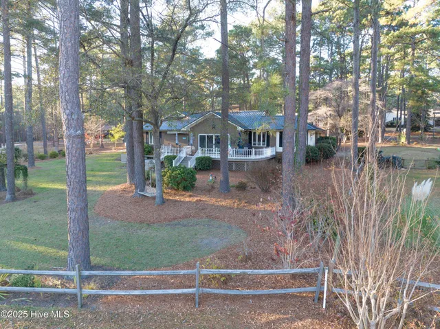 $485,000 | 104 Oxford Court, West End, NC 27376