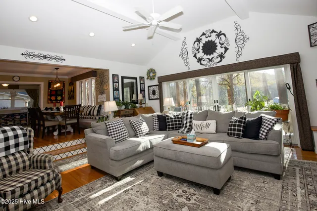 $485,000 | 104 Oxford Court, West End, NC 27376