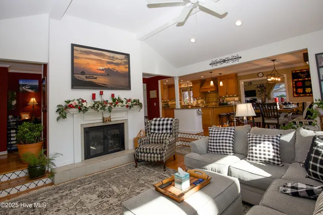 $485,000 | 104 Oxford Court, West End, NC 27376